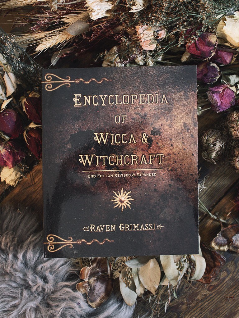 Encyclopedia of Wicca & Witchcraft